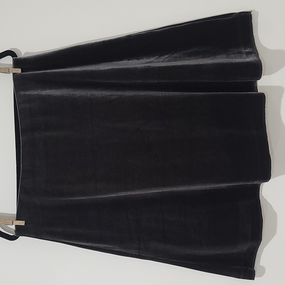 Velvet skirt